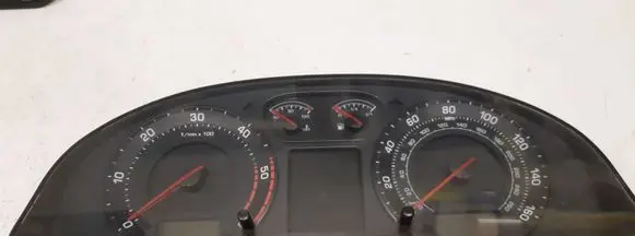 Skoda Superb B5 (3U) Speedometer (instrument cluster) 3U0920911A