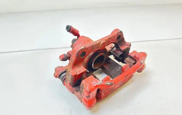 Honda CR-V Rear brake caliper Y04283
