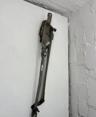 Ford Focus Front wiper linkage and motor 0390241731 4M5117508AA 3397020850
