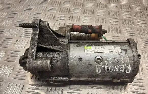 Renault Laguna II Starter motor D7R49