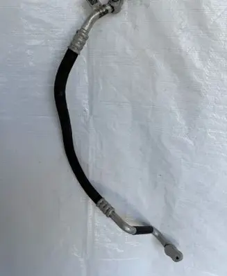 Audi A4 S4 B8 8K Air conditioning (A/C) pipe/hose 8T0260701C