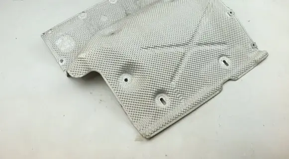 BMW i3 Exhaust heat shield 8609801 24640090