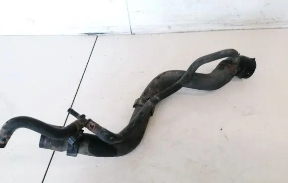 Volkswagen Caddy Engine coolant pipe/hose
