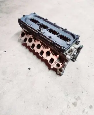 Audi Q7 4L Engine head 057354BK