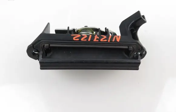 Rear door exterior handle/bracket