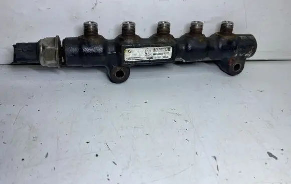 Ford Focus Fuel main line pipe 9654592680 9655465480