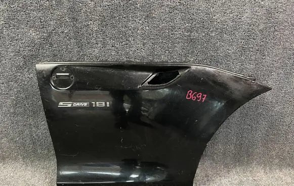 BMW Z4 E89 Fender B697