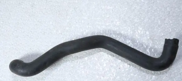 Audi A4 S4 B5 8D Air intake hose/pipe 8D0819373M