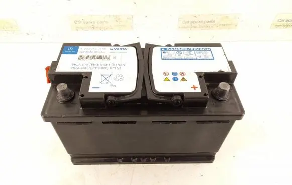Mercedes-Benz C W204 Car battery 0009822108