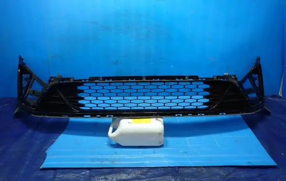 KIA Ceed Front bumper lower grill 86561-J7900