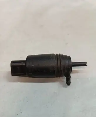 BMW 5 E60 E61 Windscreen/windshield washer pump 67128377612