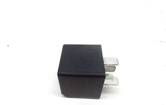 Ford Focus Other relay F0AB14B192AA