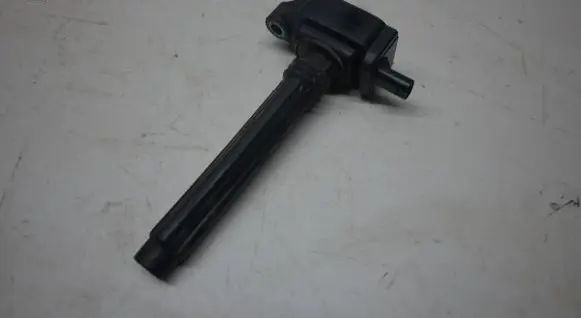 High voltage ignition coil