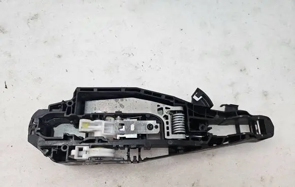 Peugeot 508 II Front door exterior handle/bracket 9686433680
