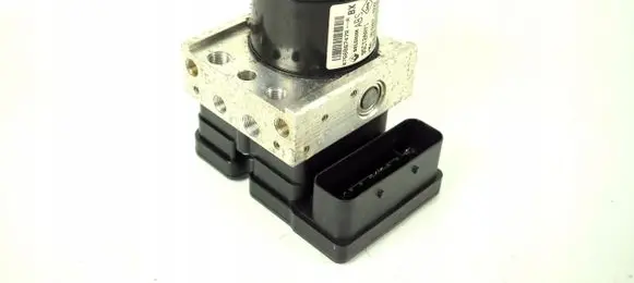 Renault Megane III ABS Pump 476606747R