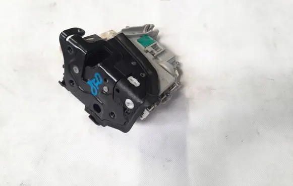 Audi A5 8T 8F Front door lock 8J1837016D