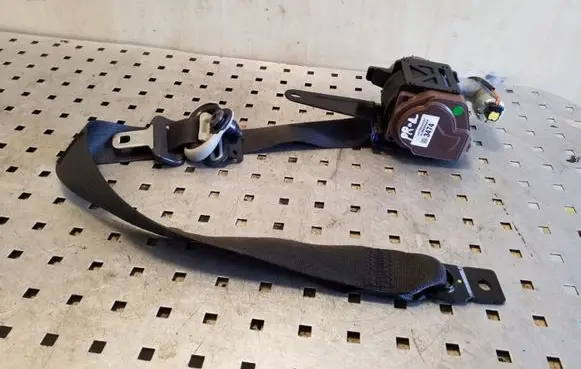Opel Antara Front seatbelt 95473474