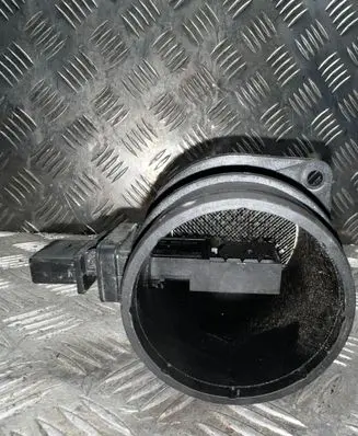 Seat Exeo (3R) Mass air flow meter F00C2G7046