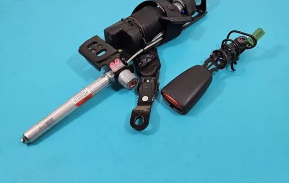 Volvo V50 Front seatbelt IMPRK1376280