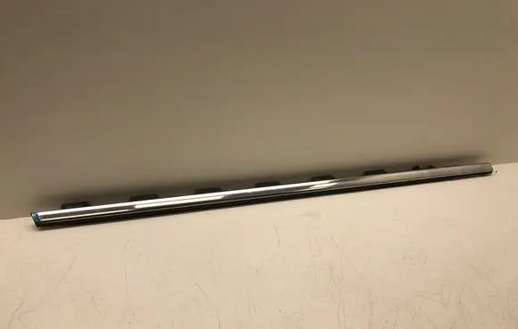 Peugeot 2008 I Front door glass trim molding