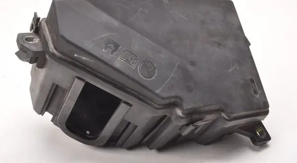 Volvo S90, V90 Fuse box cover 31398000