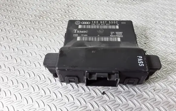 Volkswagen Touran I Other control units/modules 1K0907530C