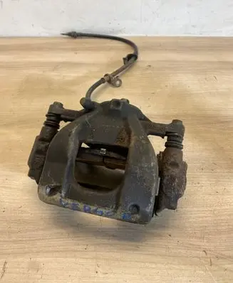 Toyota Verso Front brake caliper