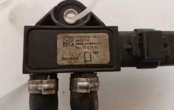Citroen C5 Exhaust gas pressure sensor 00257752 9662143180