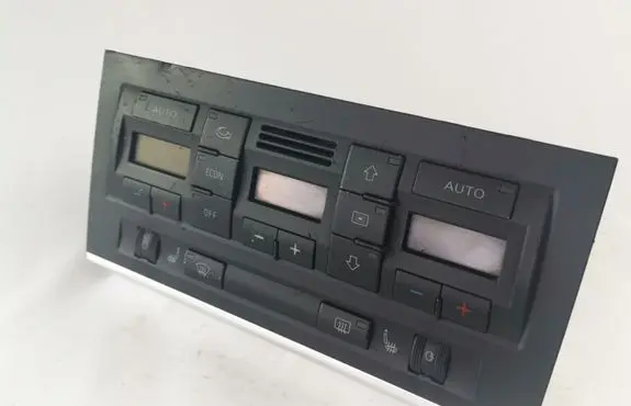 Audi A4 S4 B6 8E 8H Climate control unit 8E0820043J