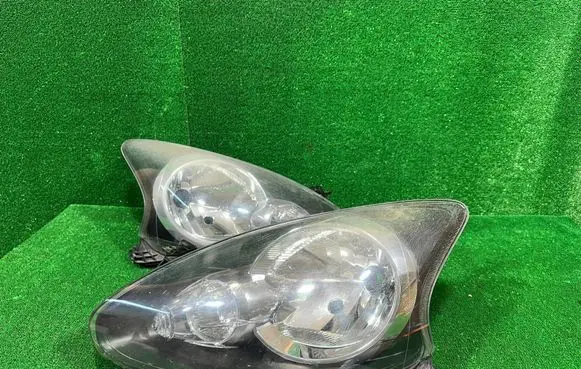 Toyota Aygo AB10 Headlights/headlamps set 81150-0H010
