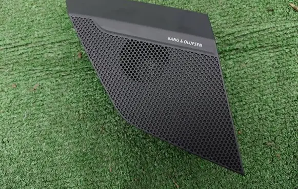 Audi e-tron Side speaker trim/cover 4KE857228 4KE857228A