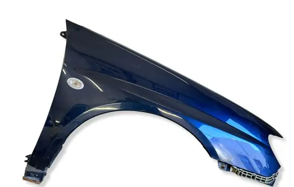 Subaru Impreza II Fender 
