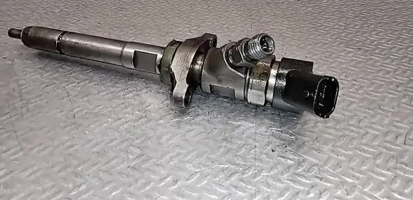 Ford Focus Fuel injector 0445110259
