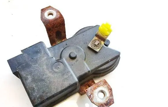 Mitsubishi Lancer Central locking motor MB819445