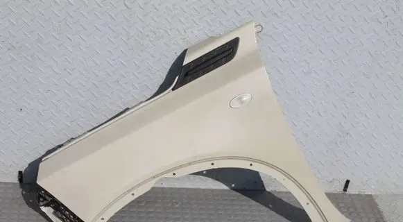 Suzuki Vitara (LY) Fender 5771154P10ZQQLEWY 5771154P10