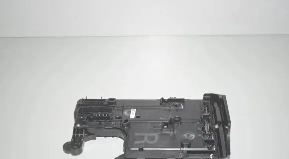 Tesla Model 3 Comfort/convenience module 156745400B 149784800E 1567454