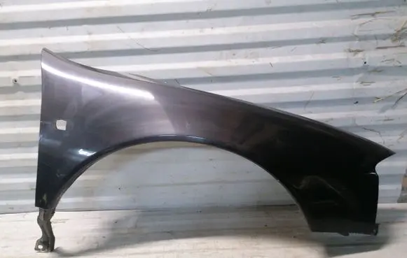 Chrysler 300M Fender
