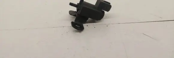 Opel Zafira A Turbo solenoid valve 90530039 03T301 72213800