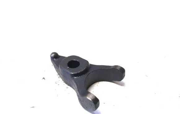 Toyota Avensis Verso Fuel Injector clamp holder 