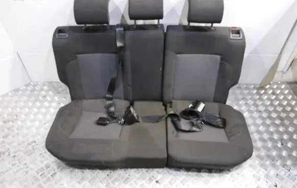 Volkswagen Polo V 6R Rear seat 