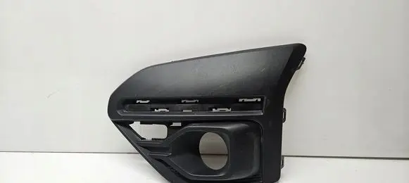 Dacia Sandero Front fog light trim/grill EABM261A31