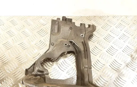 Volvo XC40 Other engine bay part 32244448