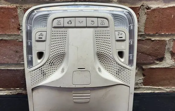 Mercedes-Benz Vito Viano W447 Front seat light A4479006205 A4479020102 A4479015302