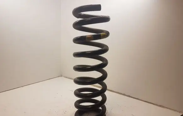 Nissan Navara Front coil spring