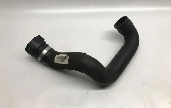 BMW 5 F10 F11 Engine coolant pipe/hose 7583880030