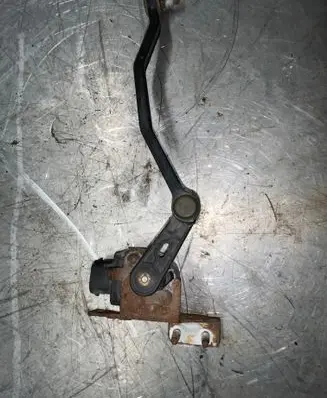 Volvo S60 Headlight/headlamp level sensor 31258179 BL3KA 0210