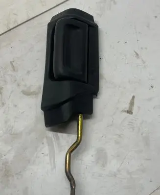 Volkswagen Multivan T4 Rear door interior handle 721843642