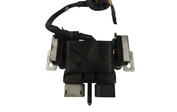 Tesla Model S Other engine bay part 100331100C
