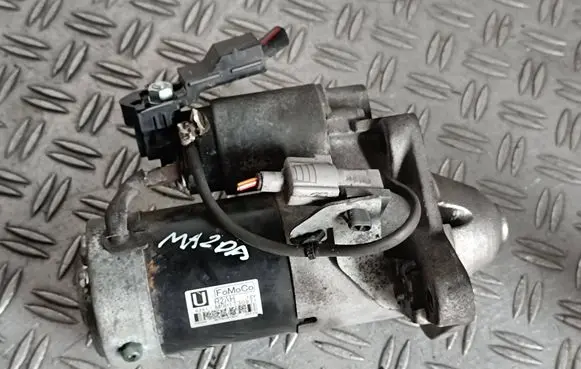 Mazda 6 Starter motor M001T30971 R2HH 0Z21