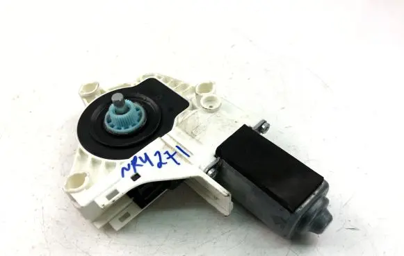 Audi Q3 8U Front door window regulator motor 8T0959801B